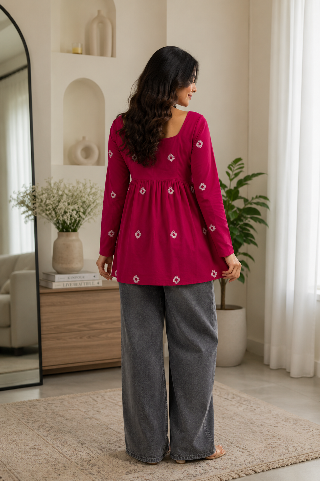 Women Floral Printed Square Neck Short Kurti